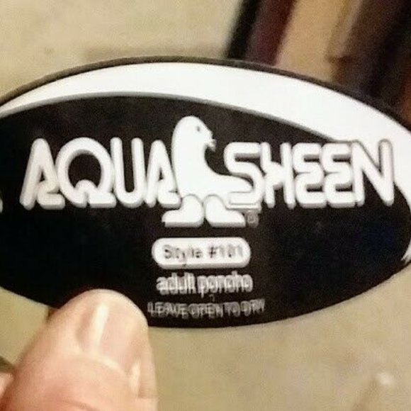 Monticello Motor Club Black Rain Poncho perfect with Tag Aqua Sheen - Picture 7 of 7